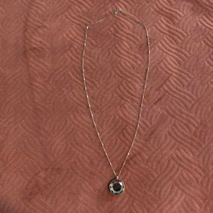 Long pendant necklace